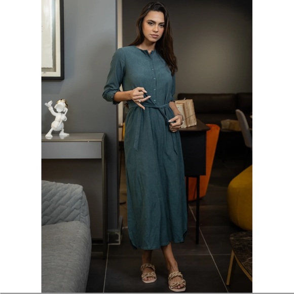 Beautiful flowy dress for summer! - Picture 4 of 6